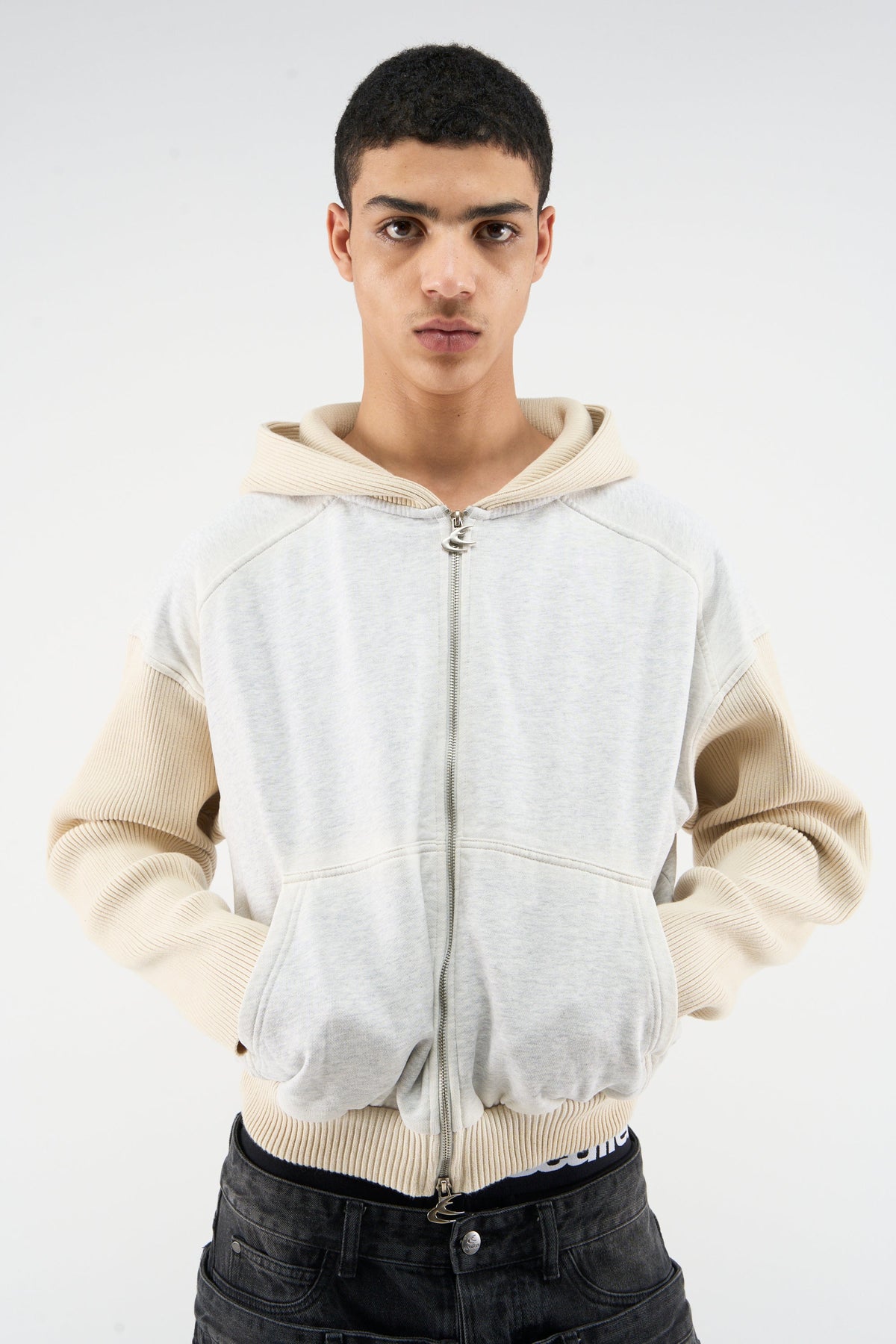 Exit Grey Zipper