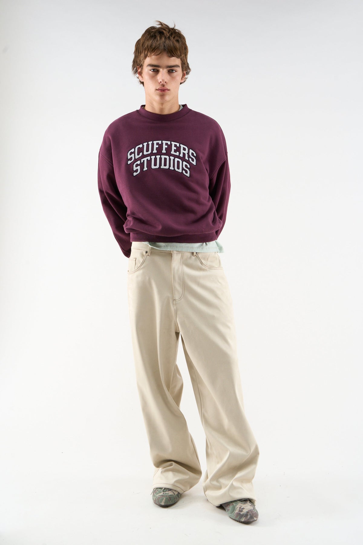 Semi Burgundy Crewneck