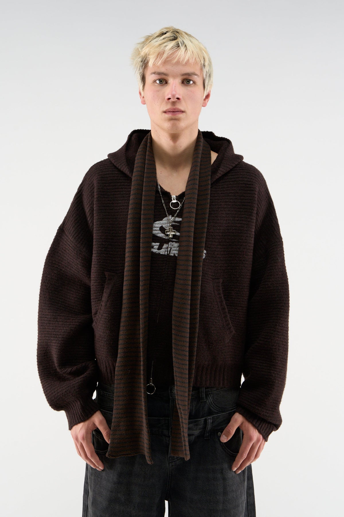 Roots Brown Knit Zipper