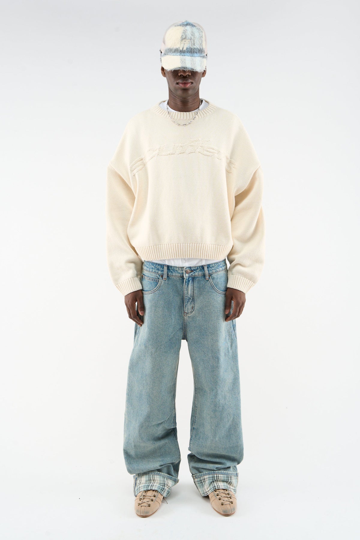 Oak Light Blue Pants