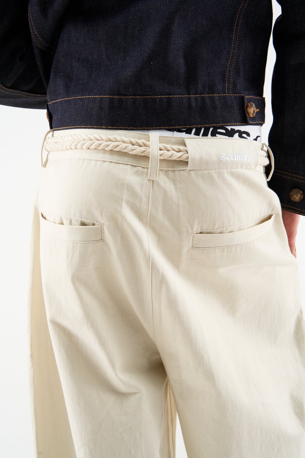 Manual Beige Pants