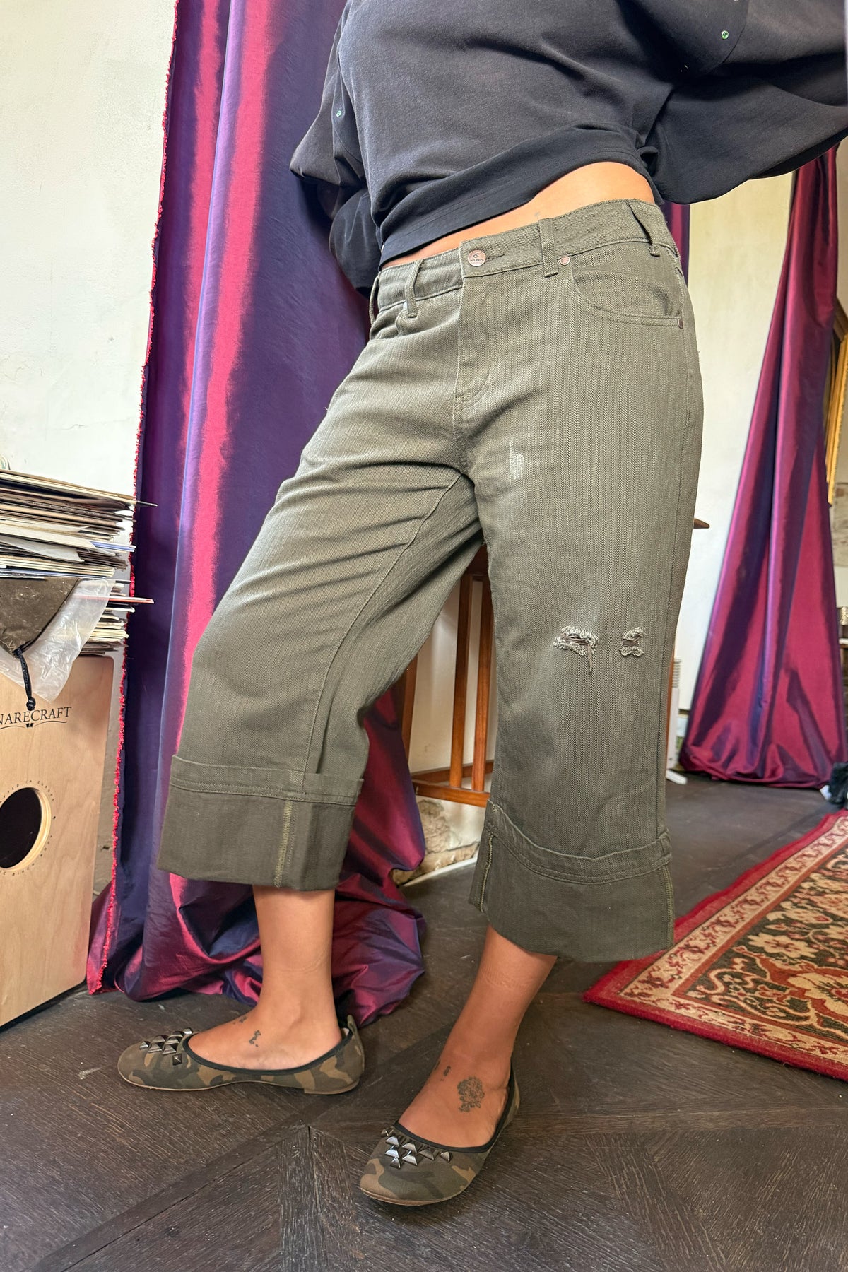 New Capri Green Pants