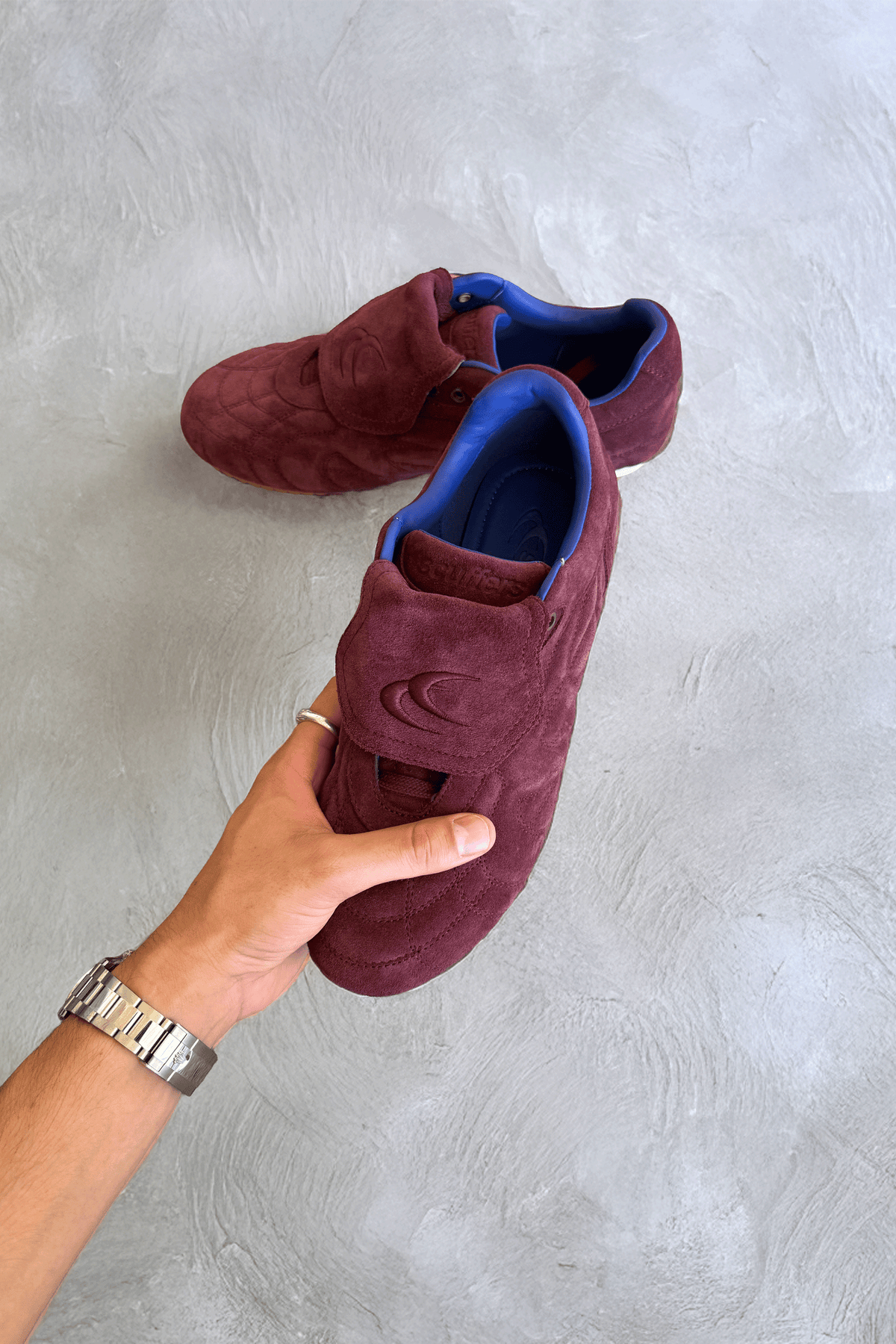 Iconic Suede Burgundy Sneaker