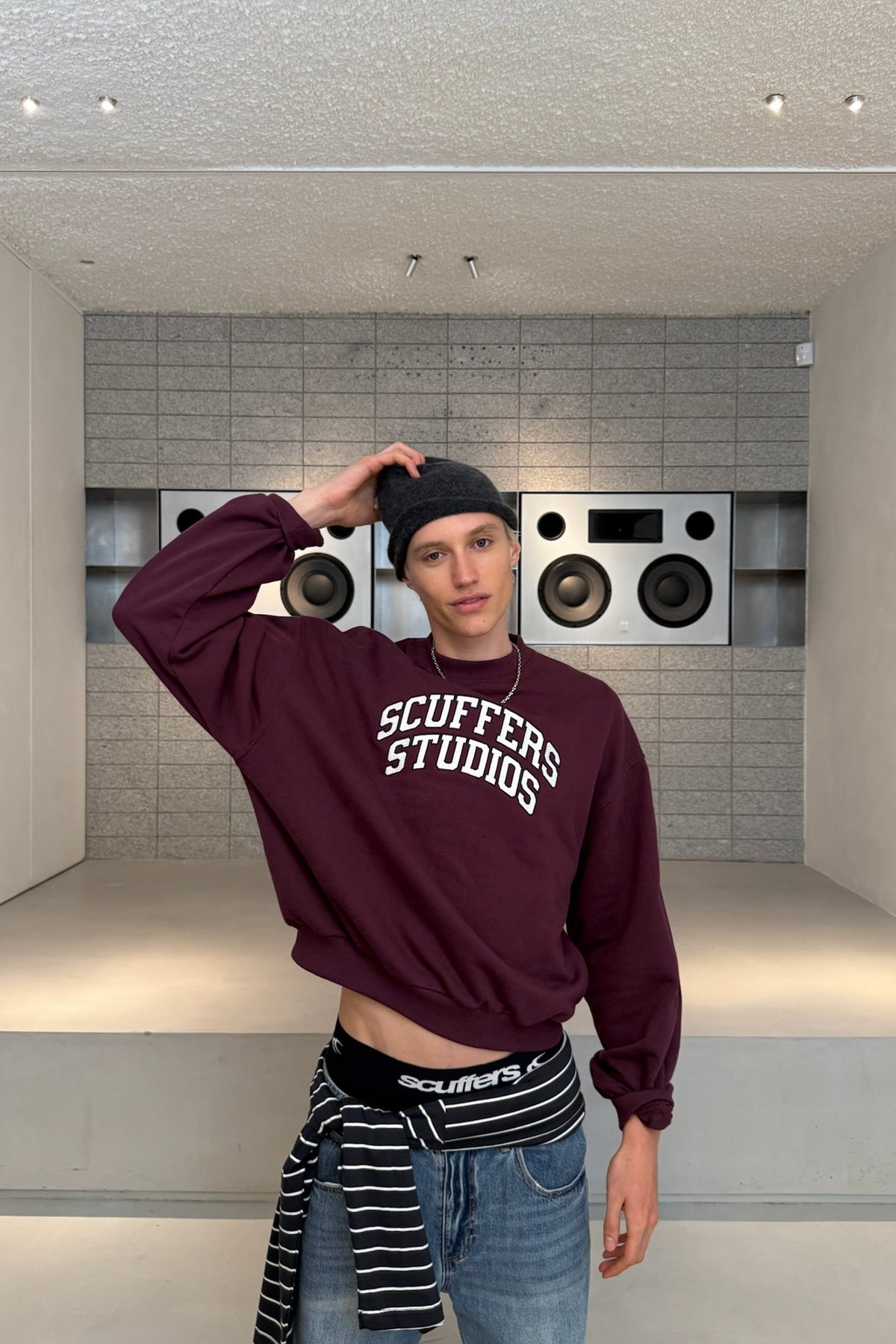 Semi Burgundy Crewneck