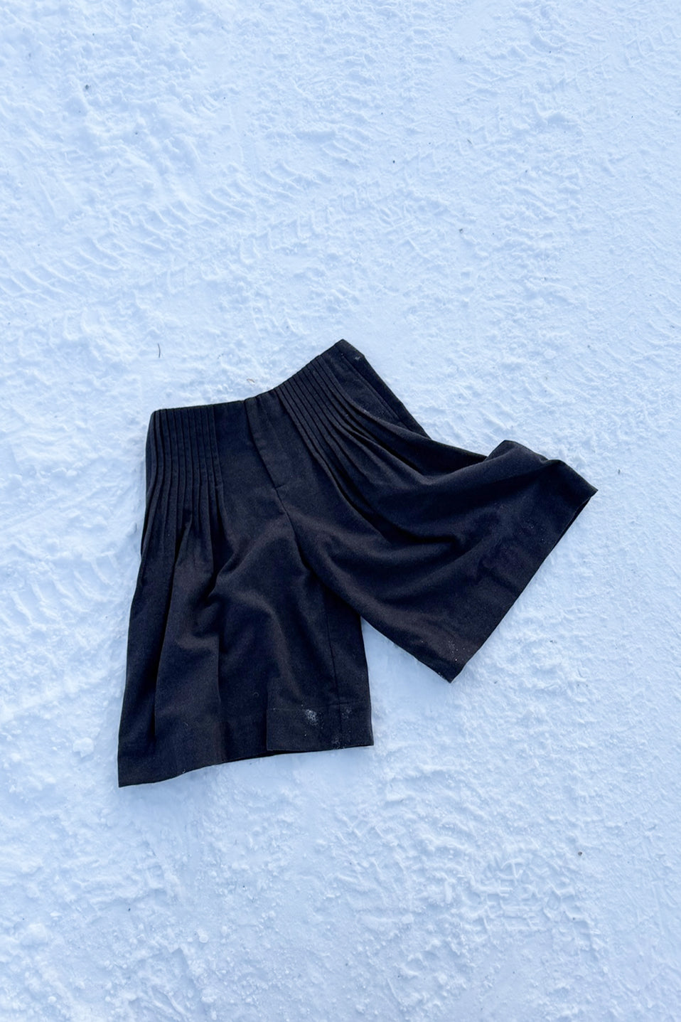 Accordion Grey Jort
