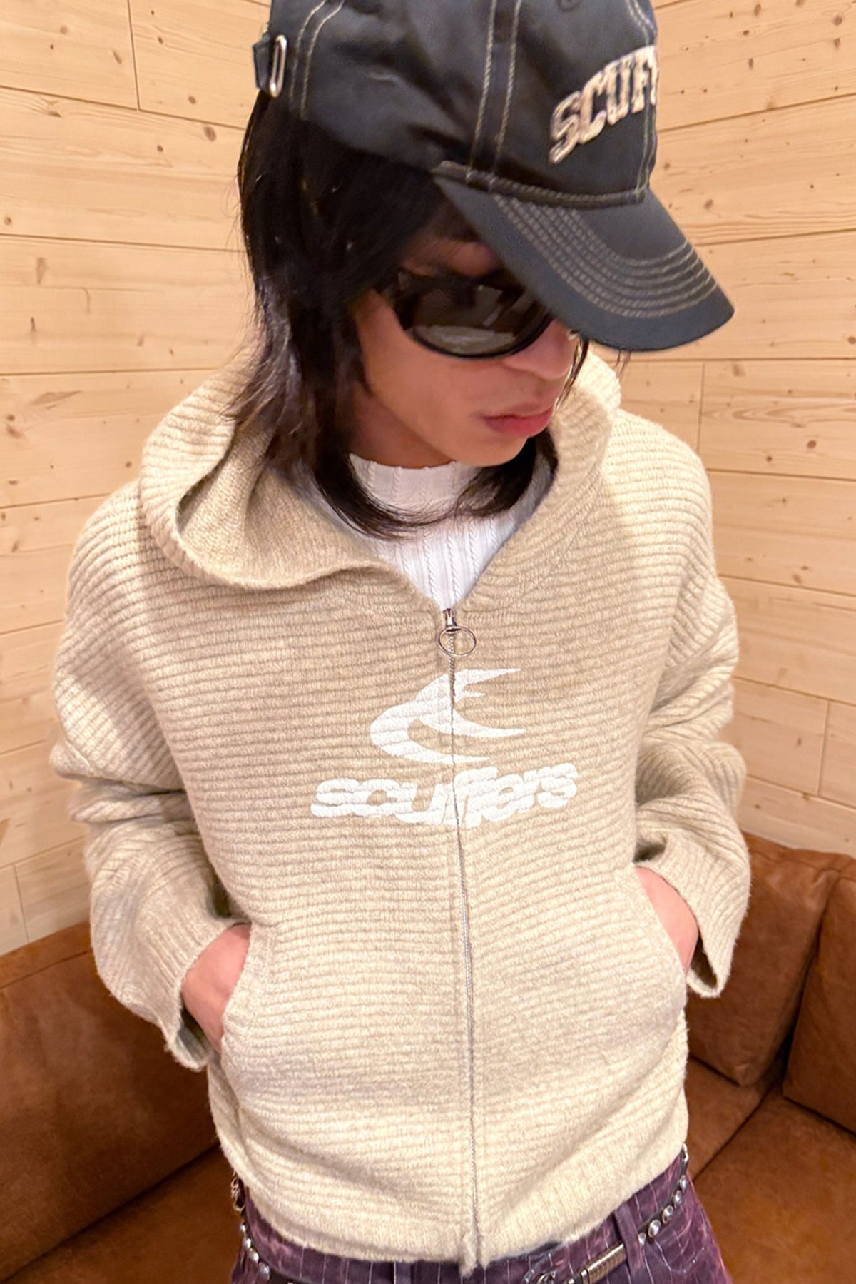 Roots Ecru Knit Zipper