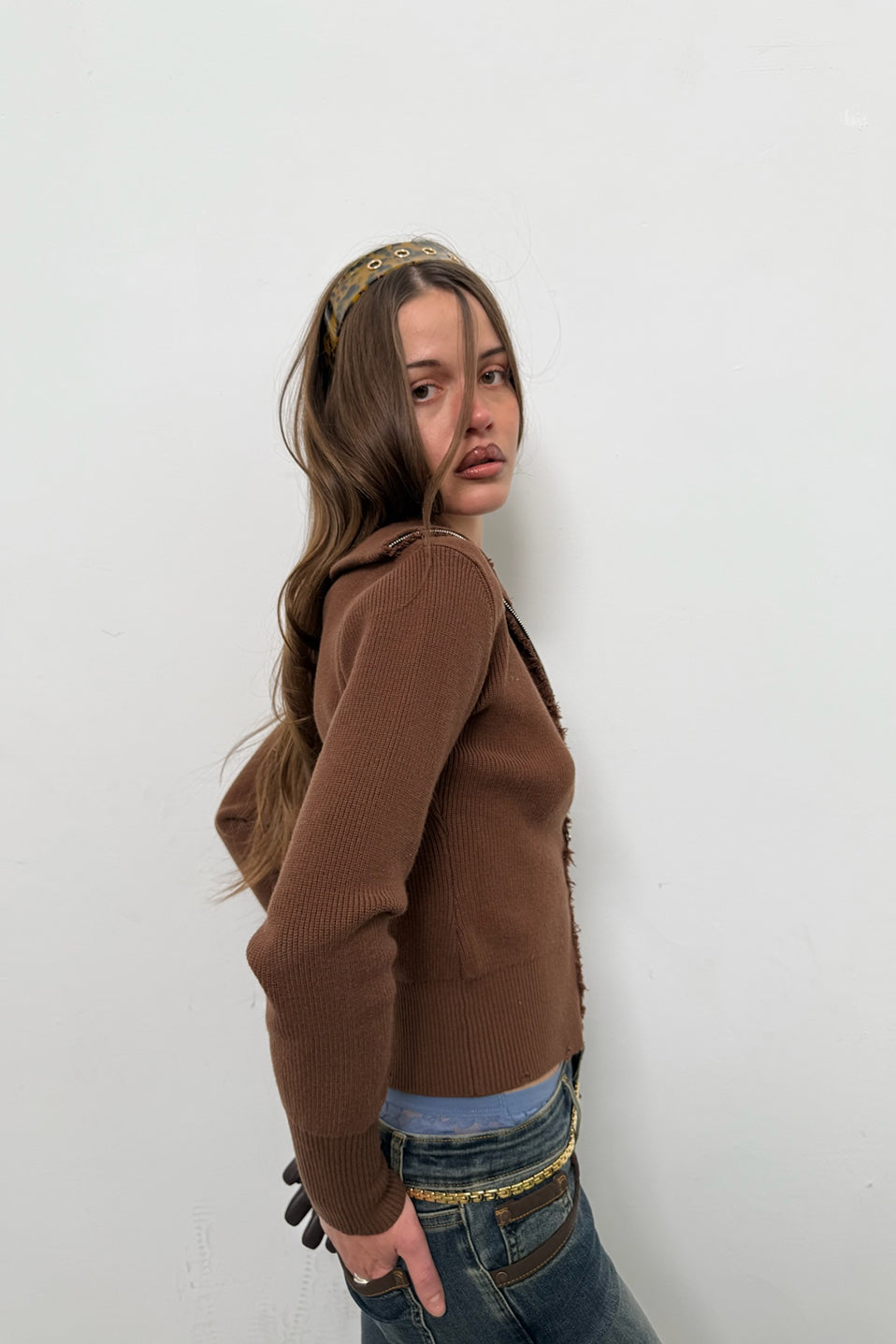 Nusa Brown Zipper
